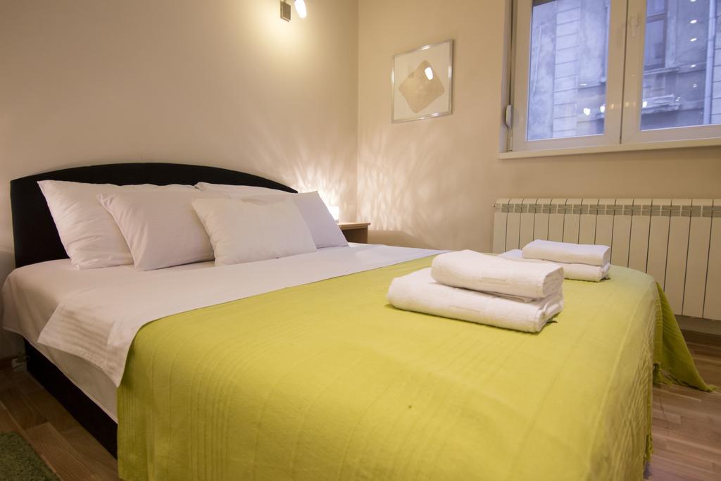 Apartment Forest Belgrade Chambre photo